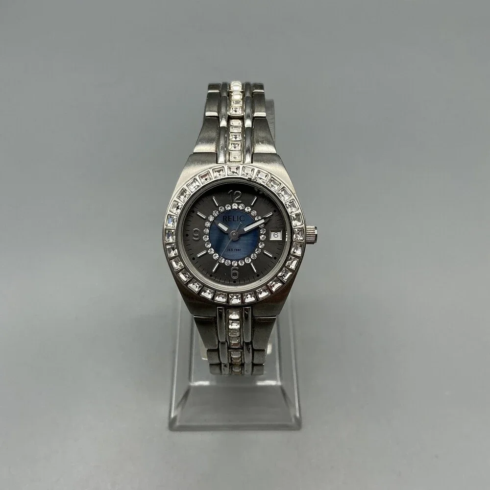 Relic ZR11774 Womens Watch 26mm Blue Gray Crystals Silver Tone New Battery 6.75